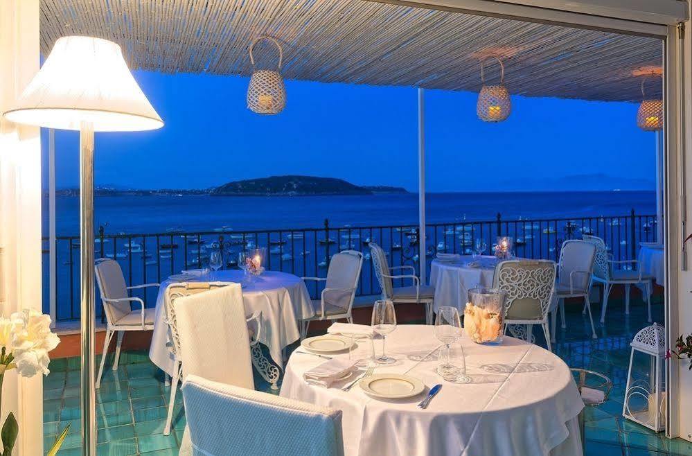 فندق Miramare E Castello ايسكيا المظهر الخارجي الصورة